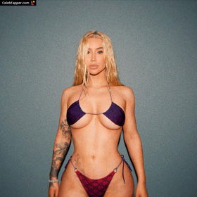 iggy azalea fap bikini tits boobs breast Photo